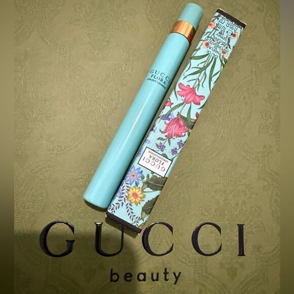 Gucci Flora Gorgeous Jasmine Eau de Parfum Travel Spray 10ml / 0.33 fl o… - Picture 7 of 17